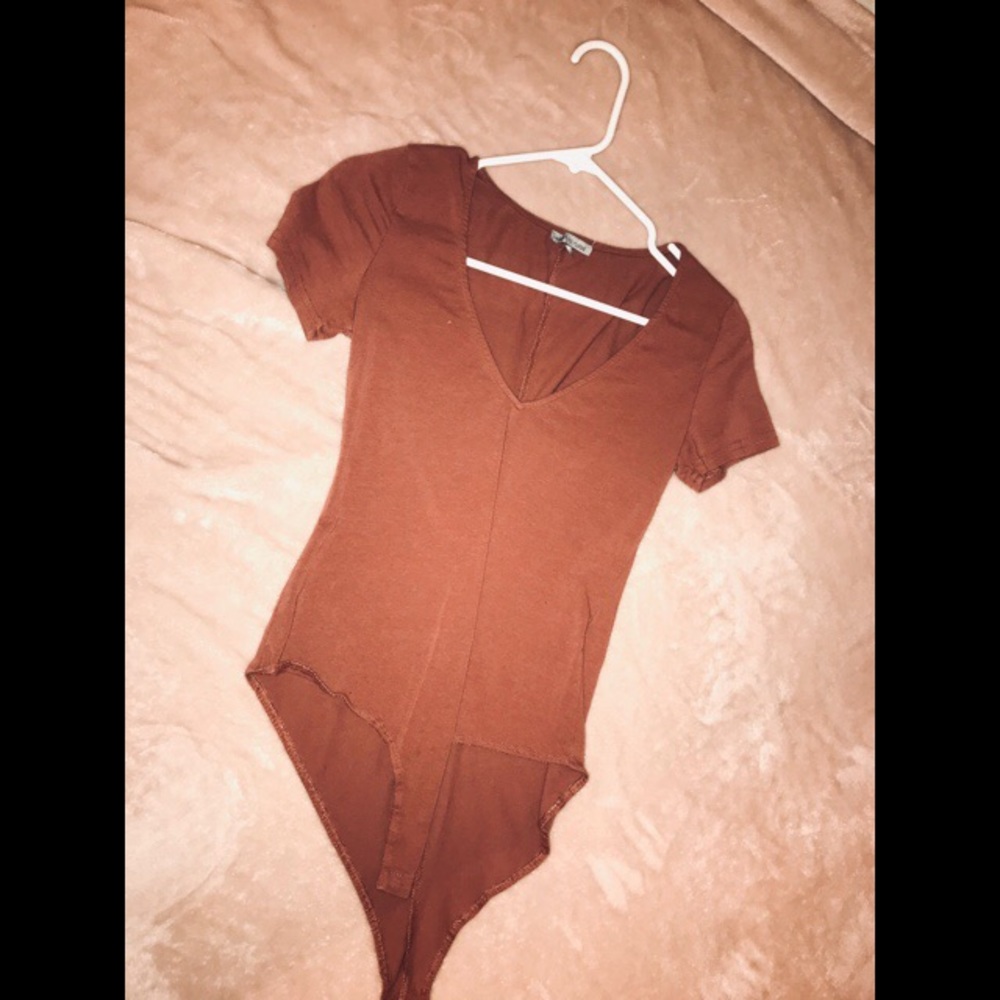 Rust v neck bodysuit